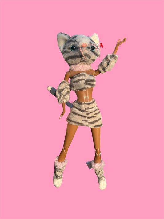 Gray and Pink Baddie Cat