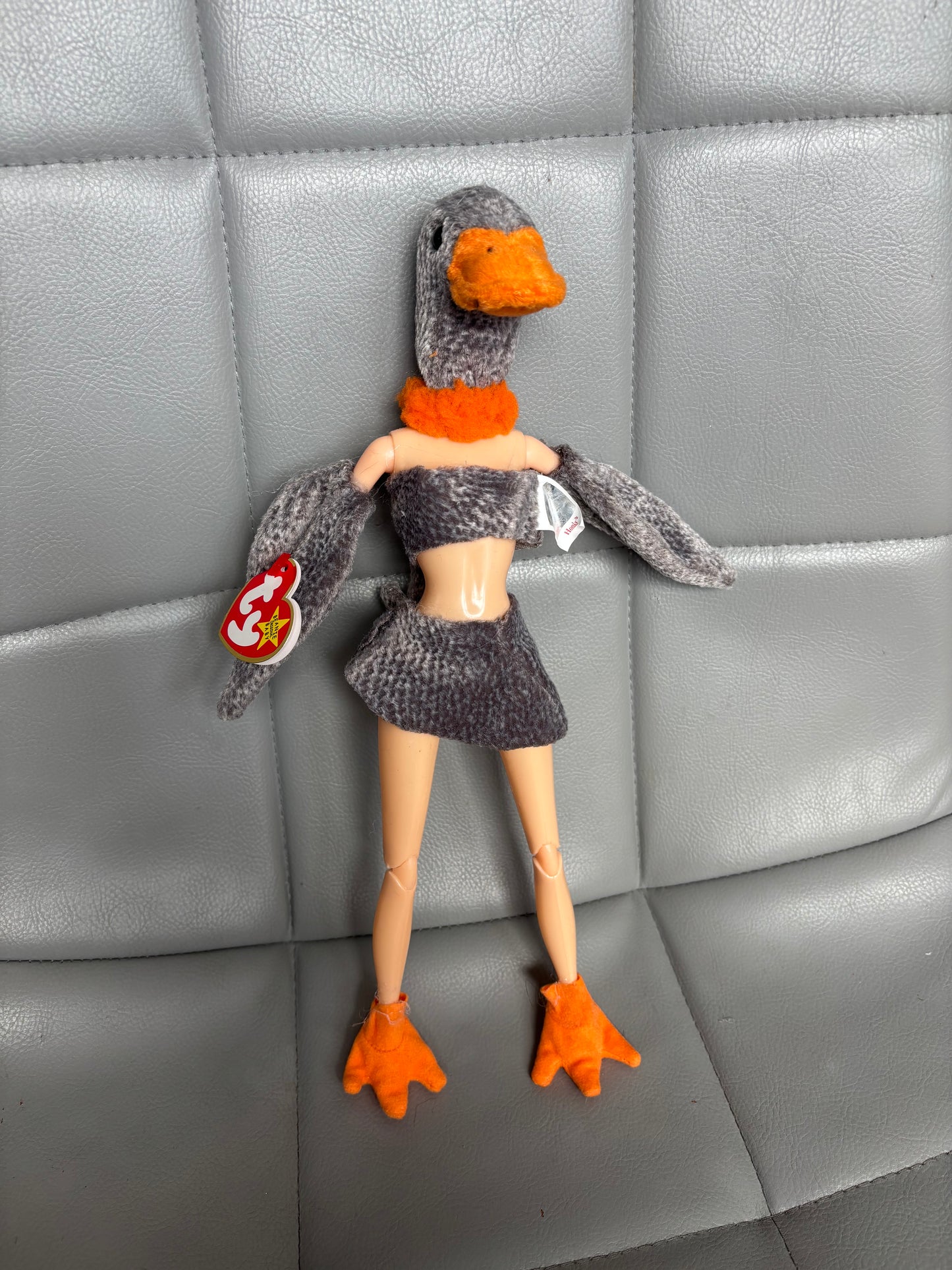 Gray goose Baddie Bird