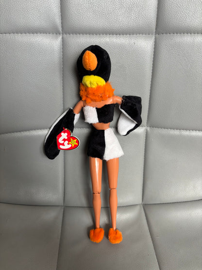 Penguin baddie bird (wonky version)