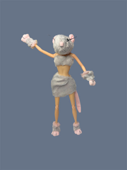 Gray Rat Baddie