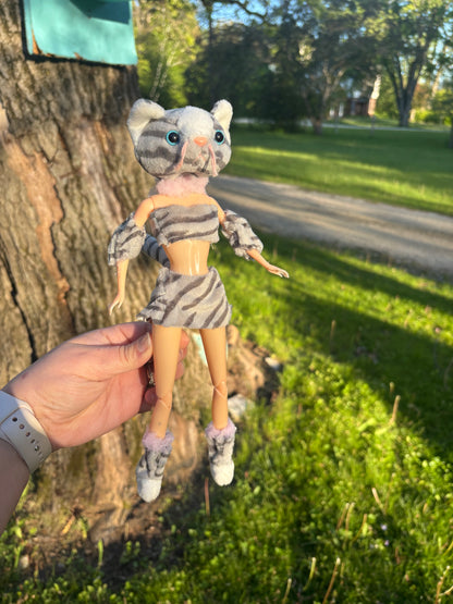 Gray and Pink Baddie Cat