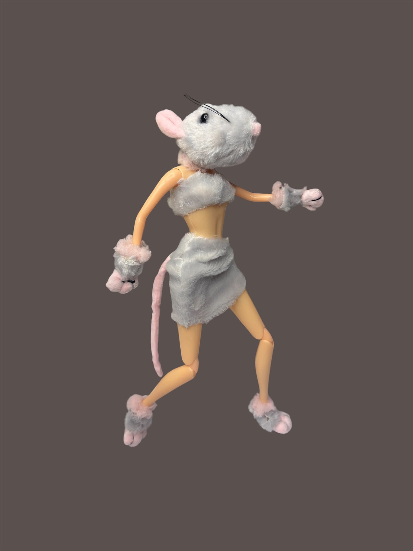 Gray Rat Baddie